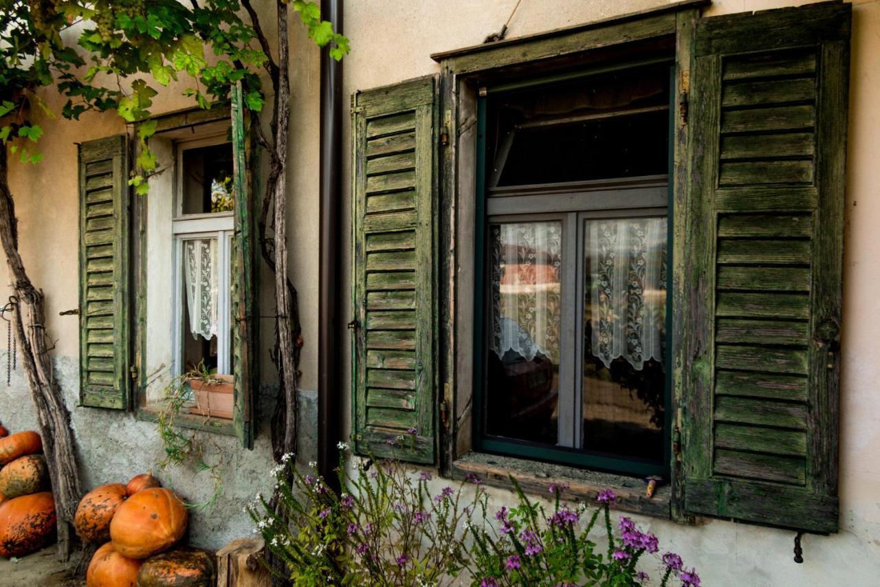 MAXI SONCE, Odprte vasi Villa Prvacina Buitenkant foto