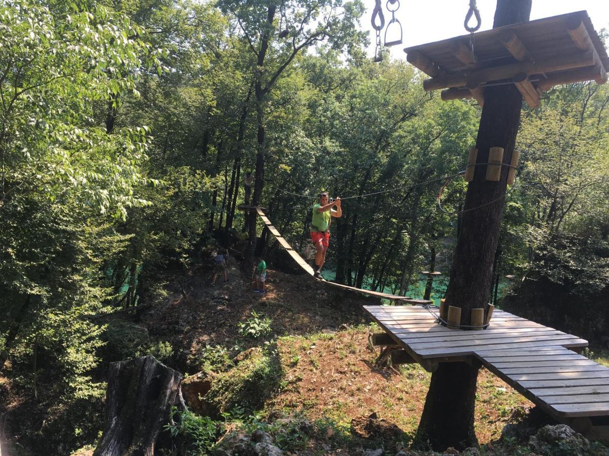MAXI SONCE, Odprte vasi Villa Prvacina Buitenkant foto